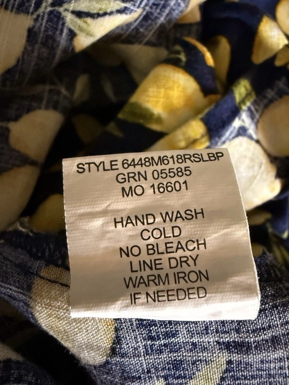 Sara Michelle Women's Blue & Yellow Sleeveless Button Blouse, Size Large - Picture 10 of 11